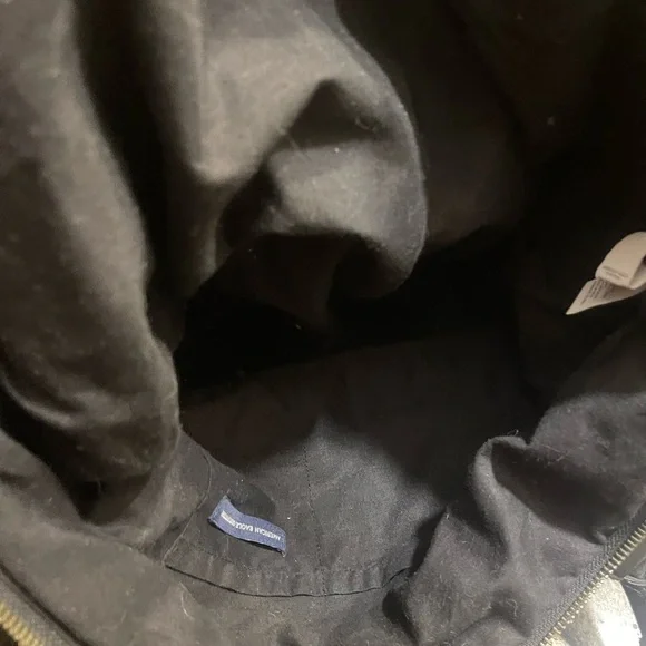 🔺SOLD🔺American Eagle Outfitters Black and White Graphic Tote casual chic - Picture 7 of 9